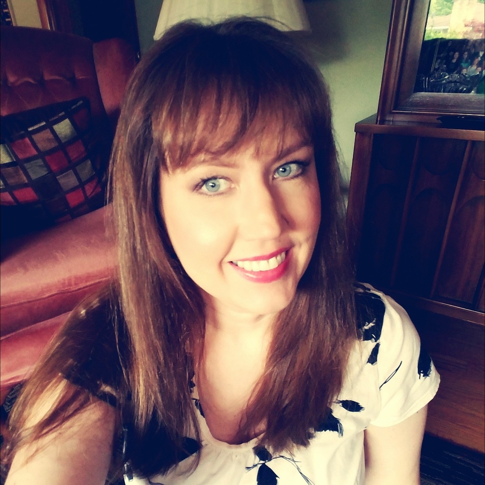 Meet your Posher, Shana